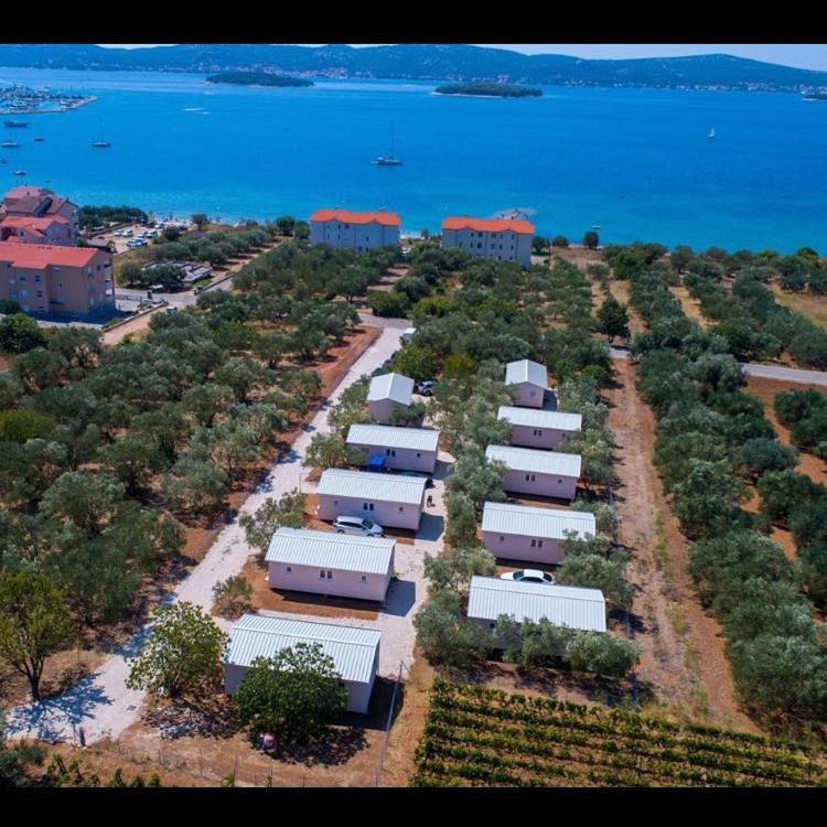 Luxury Mobile Homes Liza Biograd Na Moru Luaran gambar